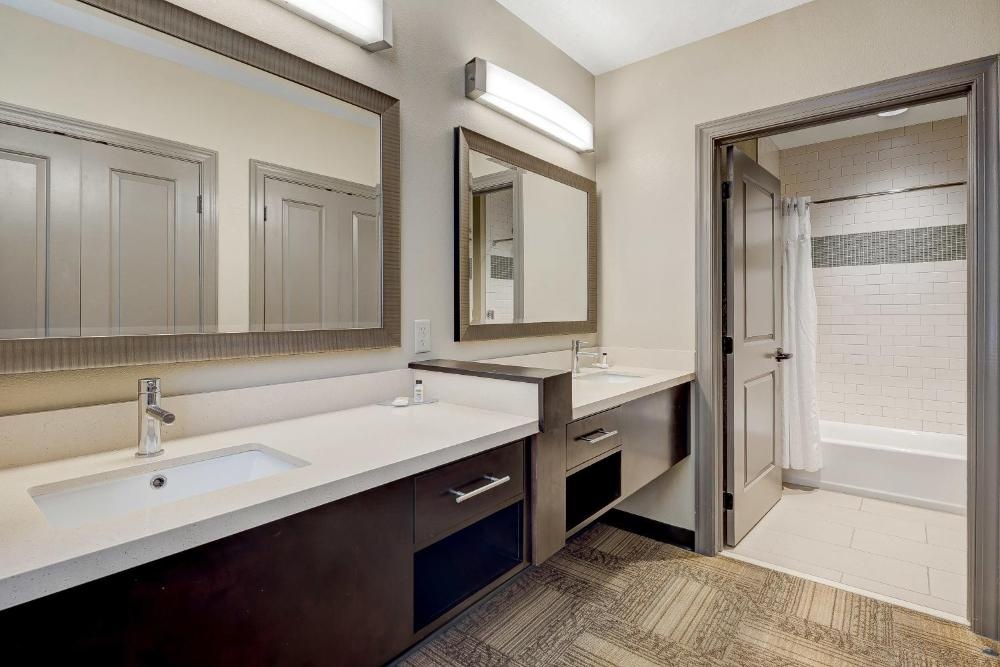 Staybridge Suites Baltimore - Inner Harbor by IHG Image 113