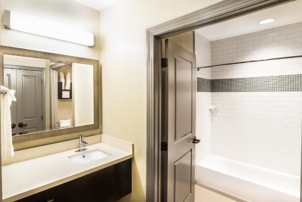 Staybridge Suites Baltimore - Inner Harbor by IHG Image 115