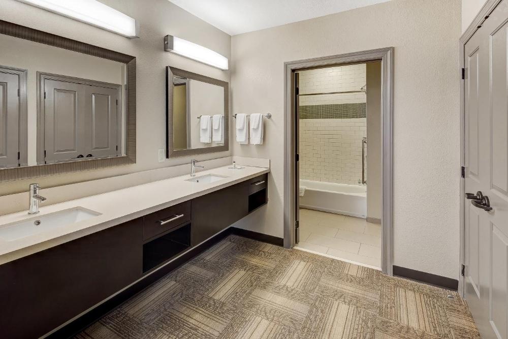 Staybridge Suites Baltimore - Inner Harbor by IHG Image 126