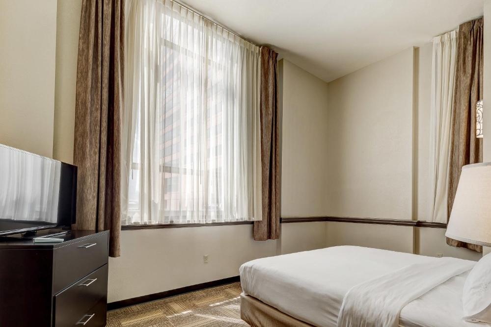 Staybridge Suites Baltimore - Inner Harbor by IHG Image 149