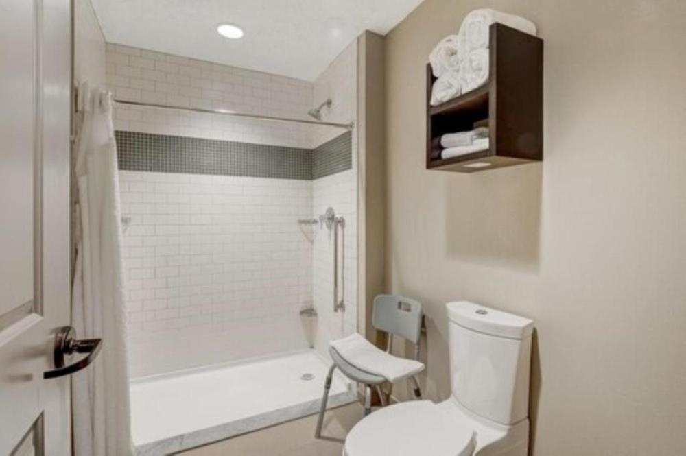 Staybridge Suites Baltimore - Inner Harbor by IHG Image 49