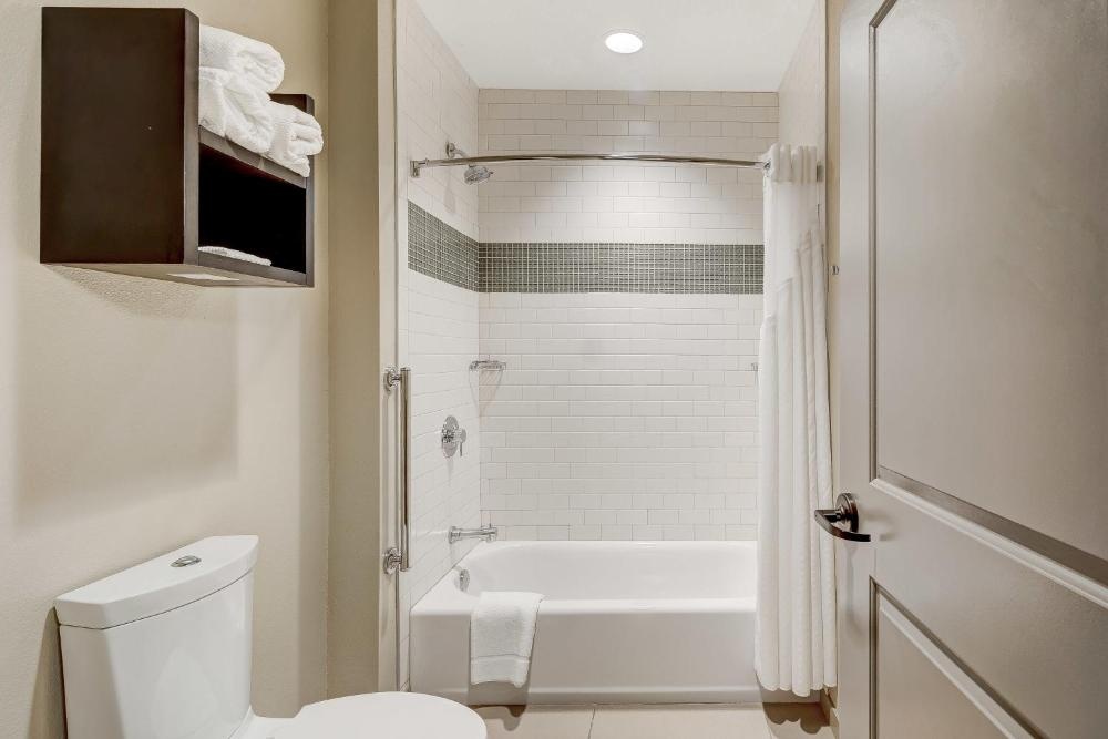 Staybridge Suites Baltimore - Inner Harbor by IHG Image 72